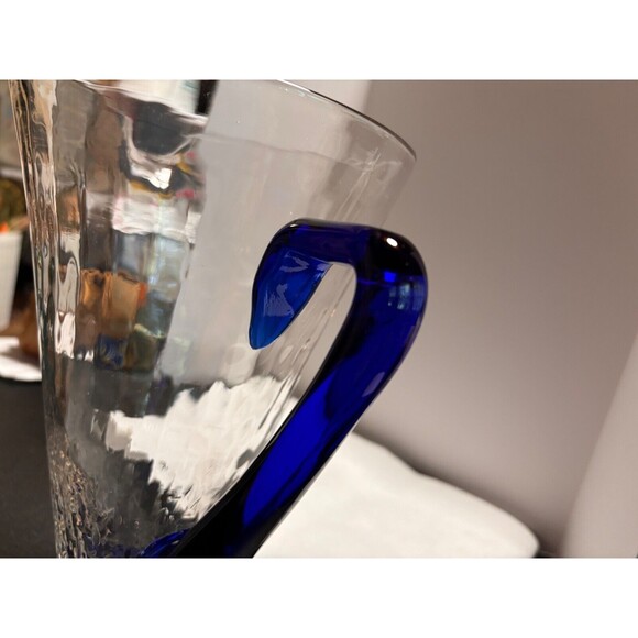 Vintage MCM Clear Glass Pitcher with Cobalt Blue Handle - Picture 11 of 11